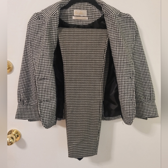 Houndstooth Blazer/Pant Set - Picture 2 of 4